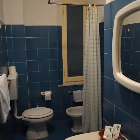 Hotel I Giardini Di Ada 3*